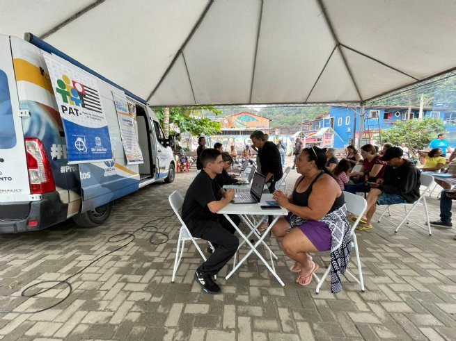 Prefeitura de São Sebastião, atendeu 92 moradores durante Ação Social Móvel realizada na quarta-feira (18), na Vila Sahy, na Costa Sul do município.