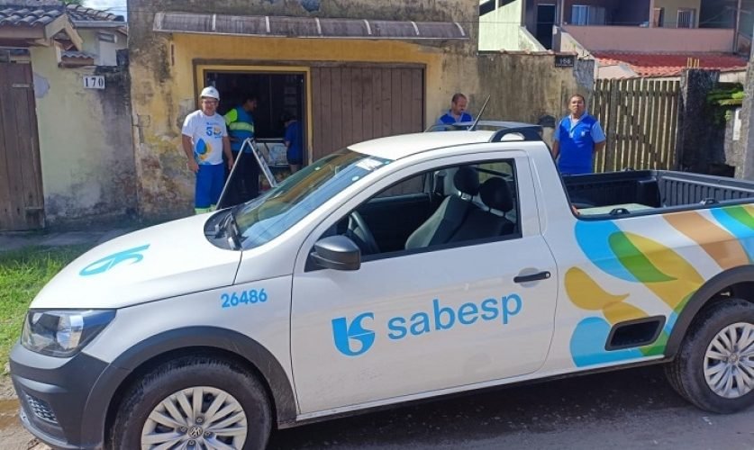 Em Ubatuba, a Sabesp (Companhia de Saneamento Básico do Estado de São Paulo) está realizando uma importante obra para melhorar o índice de cobertura com coleta e tratamento de esgoto.