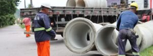 A Prefeitura de Caraguatatuba iniciou pelo menos 14 novas intervenções dentro do POD (Pacote de Obras de Drenagem), com investimentos de mais de R$ 30 milhões, por meio de um convênio com o DesenvolveSP.