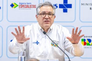 EUA cancela vistos da mulher e da filha do ministro Alexandre Padilha