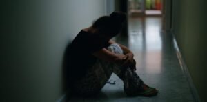 Justiça condena padre a 26 de prisão por estupro