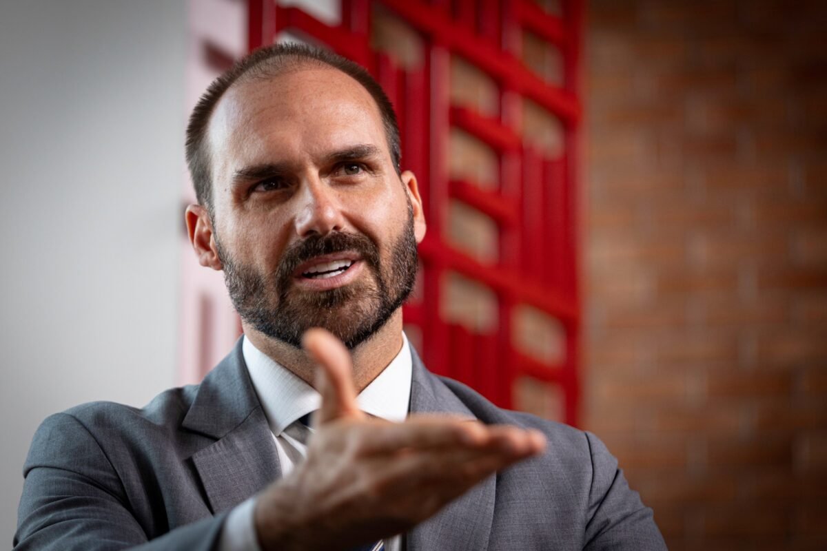 Página inicialBlog do NoblatEnquetesRicardo NoblatPerfilChargesArtigosEnquetesFrases do diaA sorte de DuduEnquete Guga Noblat13/08/2025 06:00, atualizado 13/08/