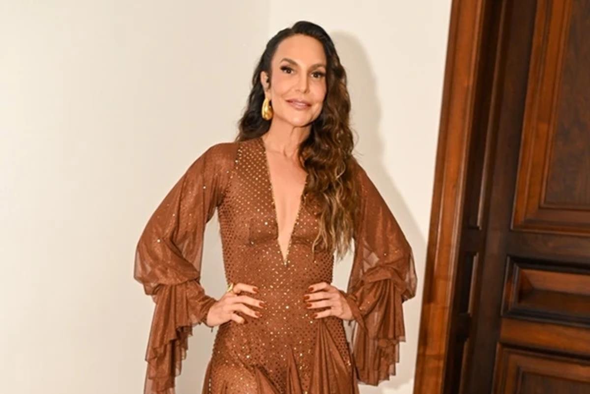 Dos versos do samba raíz aos acordes do romance do pagode, Ivete provou mais uma vez que é uma artista completa, dominando diversas etapas da produção de um sho