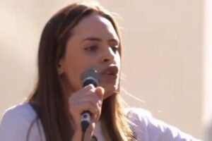 Em reunião nesta quinta-feira (14/8), na Câmara Municipal de São Paulo, a vereadora Zoe Martínez (PL) se desentendeu com o colega de Casa, o vereador Jair Tatto