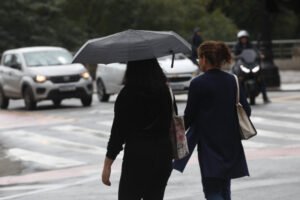 São Paulo pode enfrentar chuva e região Sul continua com baixas temperaturas nesta terça-feira