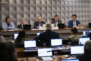 A Comissão Parlamentar Mista de Inquérito (CPMI) que investigará as fraudes do Instituto Nacional do Seguro Social (INSS) realiza nesta terça-feira (26/8), às 9