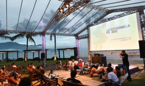 Ilhabela sedia o Festival de Documentários, um evento cultural com exibição de filmes sobre meio ambiente, sociedade e histórias reais. Confira a programação!