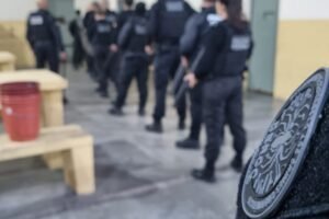 Infiéis: polícia prende quadrilha que chantageava clientes de motéis