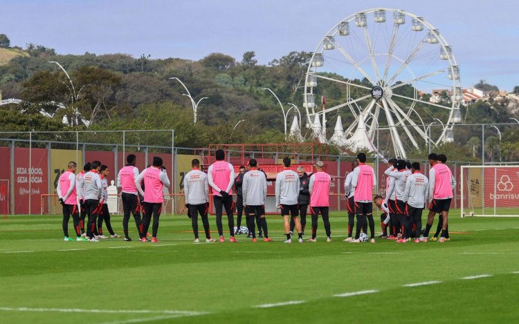 O Internacional segue na preparação para enfrentar o Fortaleza, domingo (31), no estádio Beira-Rio. O treino no CT Parque Gigante é