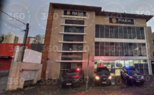 Mulher é espancada em São José e socorrida em via pública