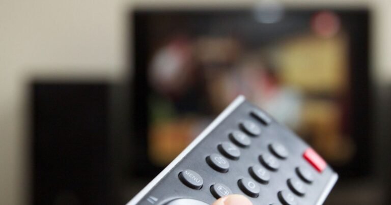 Anatel aprova R$ 1,66 bi em TV 3.0 e IA