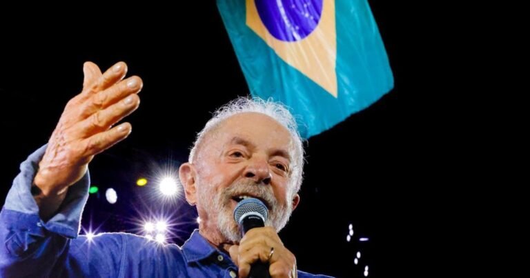 Lula avalia dar ministério a PT mineiro após ganhar no estado